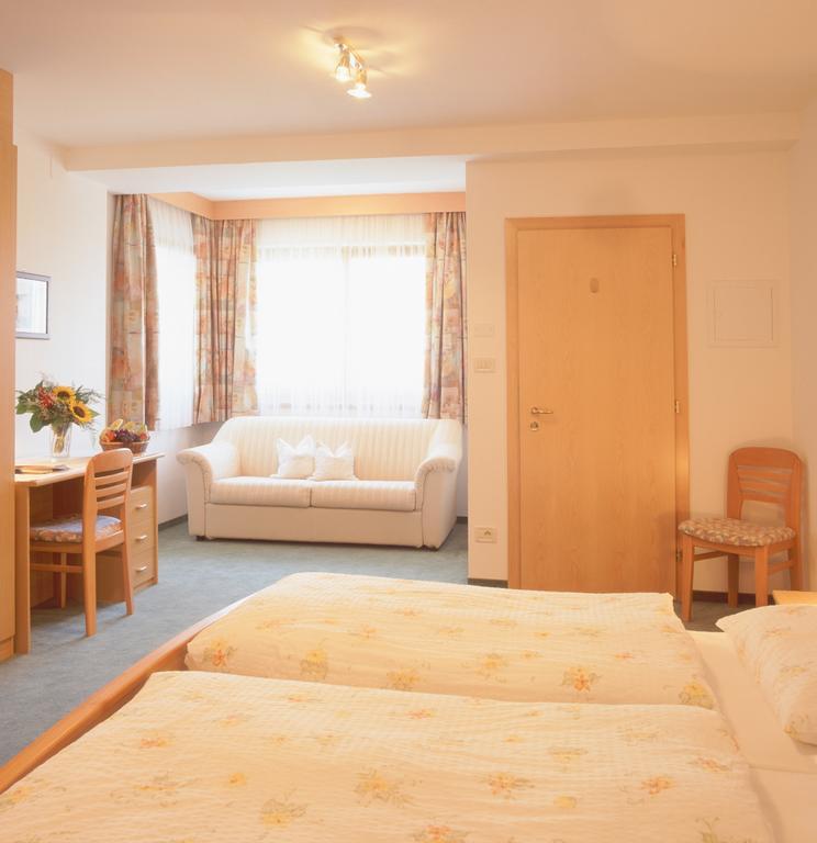Felsenegg Hotel Nalles Quarto foto